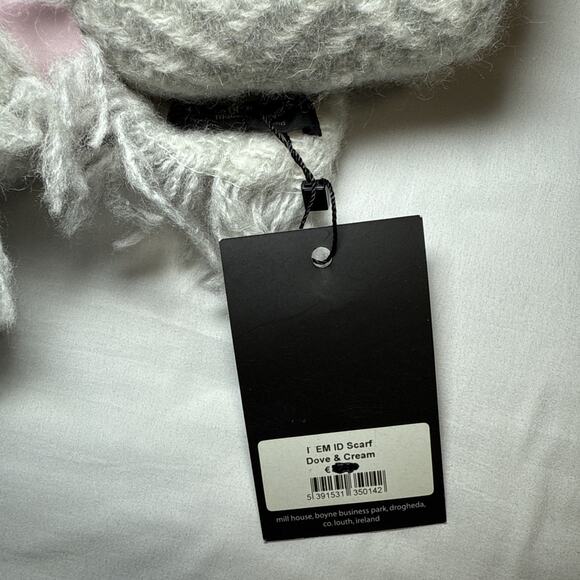 John Branigan Weavers Wool Blend Fringe Scarf Gray Cream Herringbone Womens NWT - Picture 2 of 12